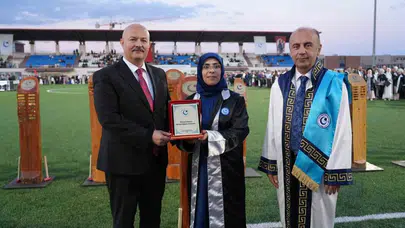 Adıyaman’da gurur günü: 3 bin 517 genç diplomalarına kavuştu