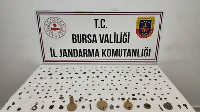 Gemlik yolunda tarihi eser operasyonu: Jandarma kaçakçıların önünü kesti