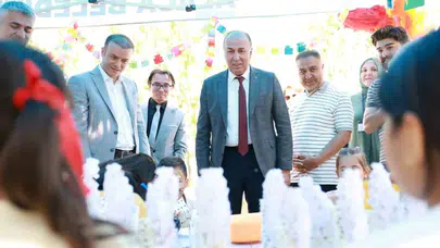 Alaca’da okul dışı öğrenme rüzgarı: Çocuklar ve aileler aynı sırada buluştu