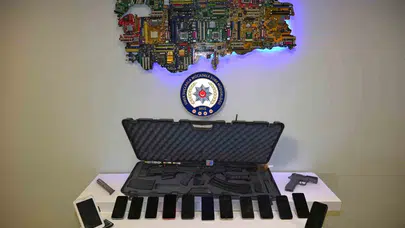 4,5 milyarlık vurgun operasyonla çöktü: Yasa dışı bahis çetesine ağır darbe