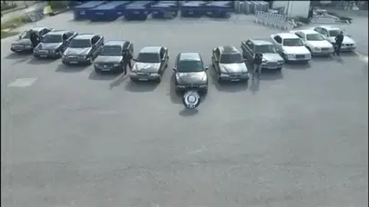 Lüks araçları hurdaya çeviren şebekeye büyük darbe: 11 araca el konuldu