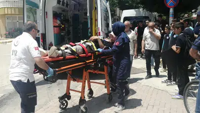 Yalvaç’ta trafik kazası: Ara sokağa dönen otomobil motosikleti biçti