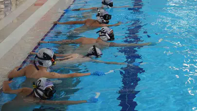 Sualtı hokeyinde nefes kesen final: Gebze'de şampiyonlar belli oldu