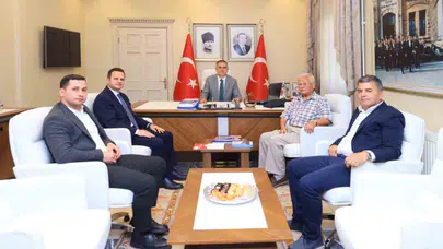 Zorluklarla dolu bir hayatı başarı hikayesine dönüştürdü: Şimdi ise Fethiye’nin geleceğine 500 milyonluk imza attı