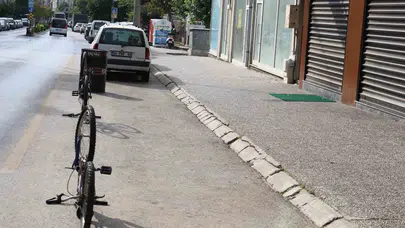 Aydın’da yollar esnafın özel mülküne döndü: Vatandaş isyan bayrağını açtı