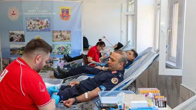Üniformasıyla umut dağıtıyorlar: Sinop Jandarması bu kez hayat kurtarmak için sahada
