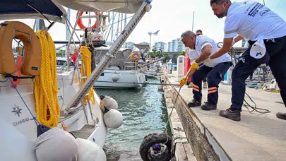 Denizden çıkanlar şoke etti: Mersin Marina’da çöp değil, adeta bir tarih çıktı