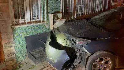 Bursa'da gece yarısı dehşeti: Alkollü sürücü mahalleyi ayağa kaldırdı