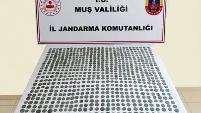 Muş’ta tarihi eser operasyonu: 800 yıllık hazineyi satamadan yakalandılar