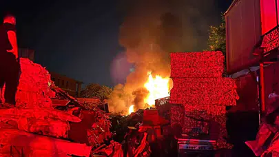 Bursa'da korkutan gece: Yükselen alevler paniğe neden oldu