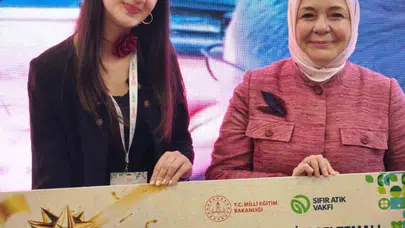 Gıda israfına kamerasıyla dur dedi: Erdem Kolejli Melek Ecem dünya birincisi oldu