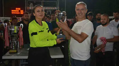 Alaplı’da yeşil sahalar vatan kahramanları için buluştu: Finalde nefes kesen zafer