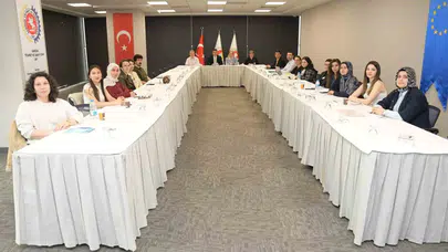 Yeşil ekonominin yeni mimarları yetişiyor: KOBİ’lerin geleceği genç danışmanlara emanet
