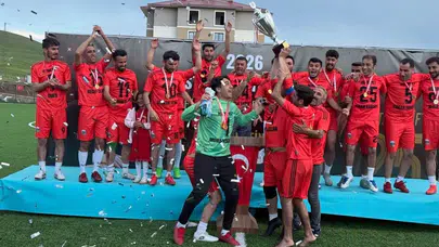 Tekman’da kupa sahibini buldu: Hürriyetspor finalde güldü