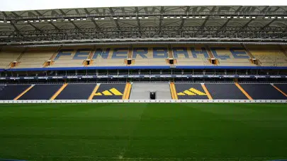 Saracoğlu’nda devrim: Maraton tribününde VIP dönemi kapanıyor