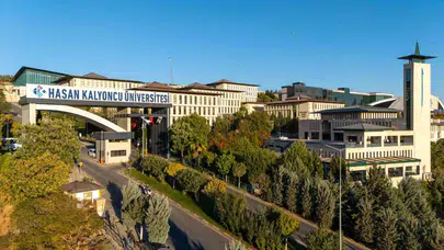Bilim dünyasında HKÜ rüzgarı: Hem patent aldılar hem zirveye yerleştiler