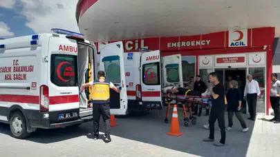 Konya yolunda kabus dolu anlar: Aynı aileden 4 kişi hastanelik oldu