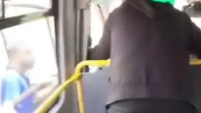 5 TL’lik kriz minibüsü birbirine kattı: Yolcu ve şoför arasında yumruklar havada uçtu