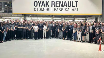 Otomotivde dev yatırım: Renault Boreal Bursa’da banttan indi, Bakan Kacır’dan "kazanan Türkiye" vurgusu