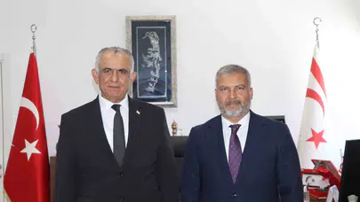 Kıbrıs'ta eğitim diplomasisi: Anadolu Üniversitesi'nden kritik temaslar