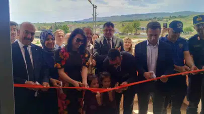 Gölbaşı’nda sanat rüzgarı: Bir yılın emeği görücüye çıktı