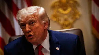 Trump'tan İran hamlesi: Çelikten duvarla beklemeye geçiyoruz