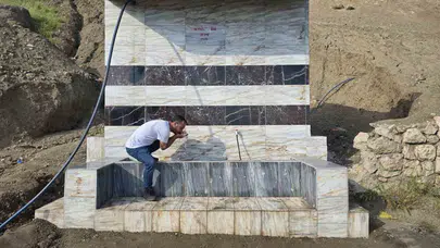 Babasının anısını yaşatmak için kolları sıvadılar: Çermik’te susuzluk çilesine kardeş eli