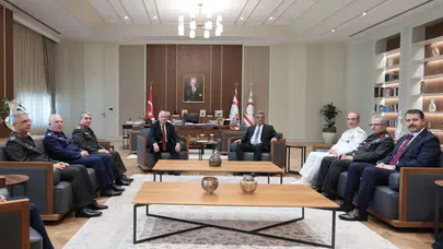 Milli Savunma Bakanı Güler, KKDC Cumhurbaşkanı Erhürman ile görüştü