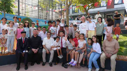 Yusuf Tekin'den eğitim yatırımları açıklaması: '30'un üzerinde okul inşaatı sürüyor'