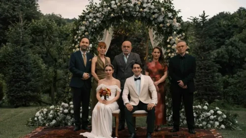 Veliaht 10. Bölüm fragmanı heyecanla bekleniyor! Yeni bölüm Karslı ailesinin entrikalarıyla geçecek