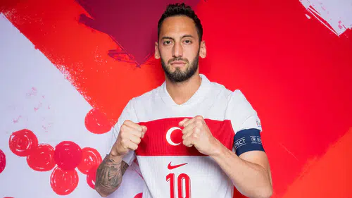 Hakan Çalhanoğlu kadrodan çıkarıldı! İşte yerine çağrılan iki genç isim