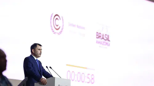 Bakan Kurum: 'Düşük karbonlu ve iklime dirençli bir gelecek inşa ediyoruz'