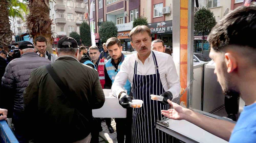 Bahçelievler’de şehitler için gerçekleştirilen program ilçede yoğun ilgi gördü