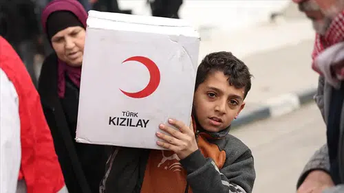 Kızılay Gazze için sahada: Yardım gemisi dualarla uğurlandı!