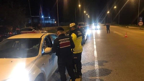 Aydın’da kural tanımayanlara ağır darbe... Sürücülere ceza yağdı, yollar nefes aldı!