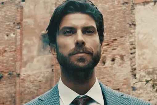 Armağan Oğuz