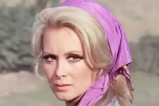Filiz Akın