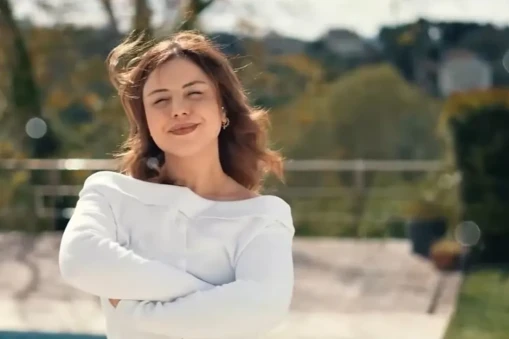 Elif Arın