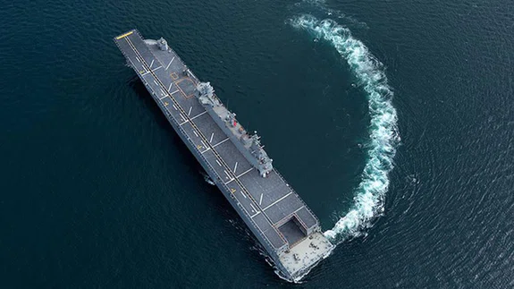 Dünyanın ilk SİHA gemisi Türk Silahlı Kuvvetleri envanterine giriyor