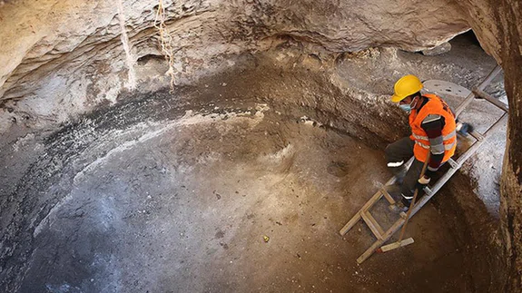 Midyat'ta mağarada başlayan kazı, devasa bir yer altı şehrine doğru ilerliyor