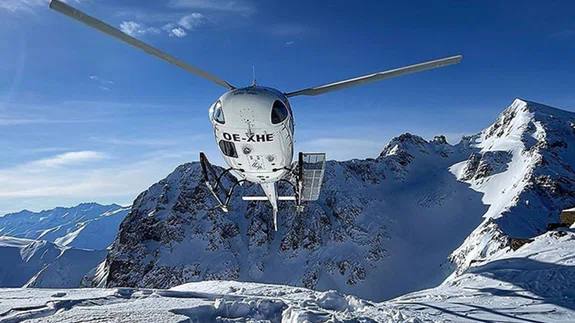 Çengel boynuzlu dağ keçileri için Kaçkarlara helikopterle yem taşındı