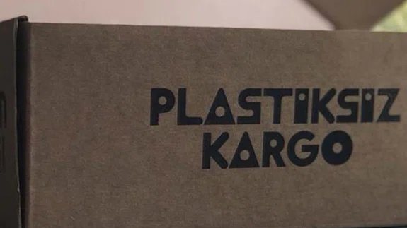 Organik kozmetik ürünlerini müşteriye plastiksiz kargoyla ulaştırıyor