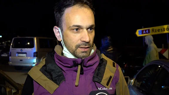 Ukrayna'dan kendi imkanları ile yola çıkan Türk aile, Polonya'ya ulaştı