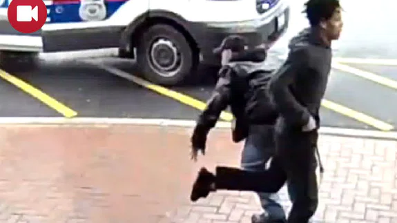 Hırsıza Çelme Takarak Polisin Yakalamasına Yardım Etti