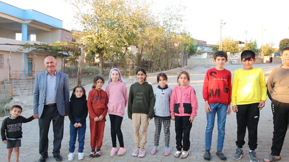 İmamın tayini çıkınca 740 nüfuslu köyde farklı soyadıyla yaşayan kimse kalmadı