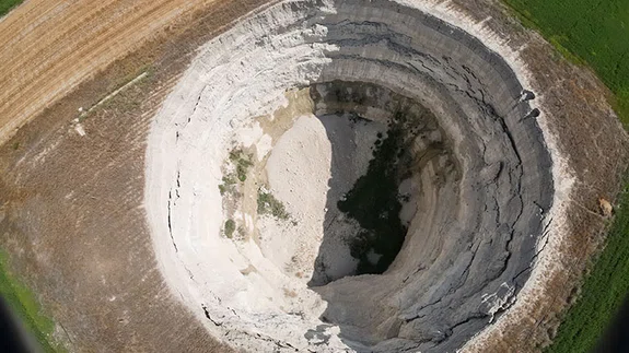 Kuraklık ve yer altı suyu kullanımı obruk oluşumunu artırıyor