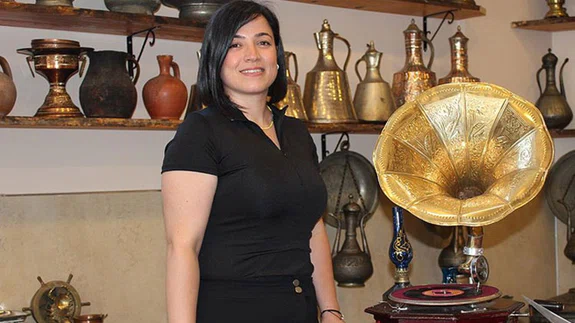 Dede mirası antika merakını torunlar sürdürüyor