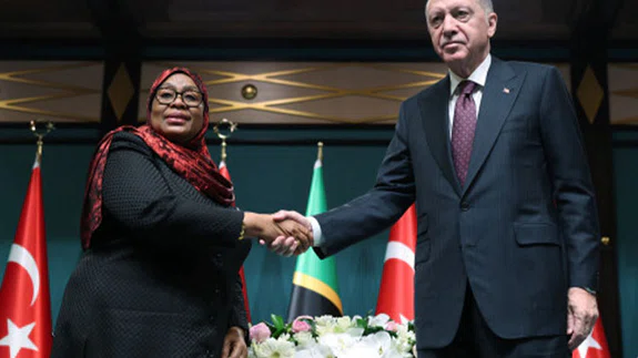 Cumhurbaşkanı Erdoğan, Tanzanya Cumhurbaşkanı Hassan ile ortak basın toplantısı düzenledi