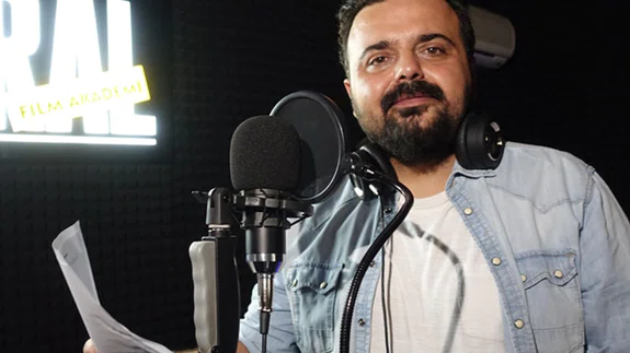 Kadir Özübek: Dünyada seslendirme ve dublajda Türkiye bir numara