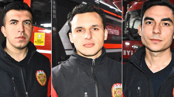 Enkazdan 70 saat sonra kurtardıkları kadının kendilerini sakinleştirmeye çalışmasını unutamıyorlar